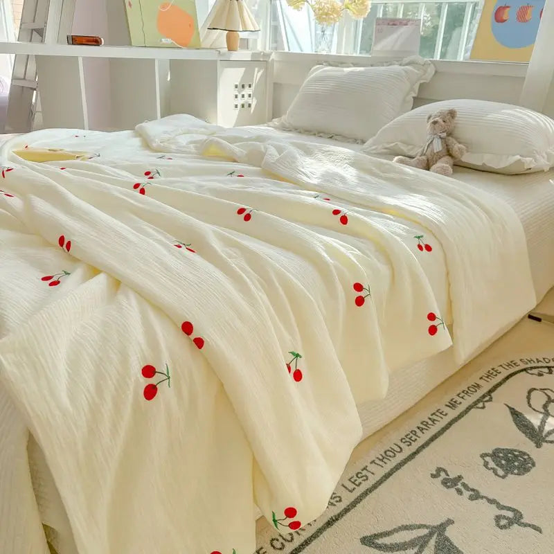 Super Soft Double Layer Yarn Summer Quilt Skin-friendly Blanket - Brass Living