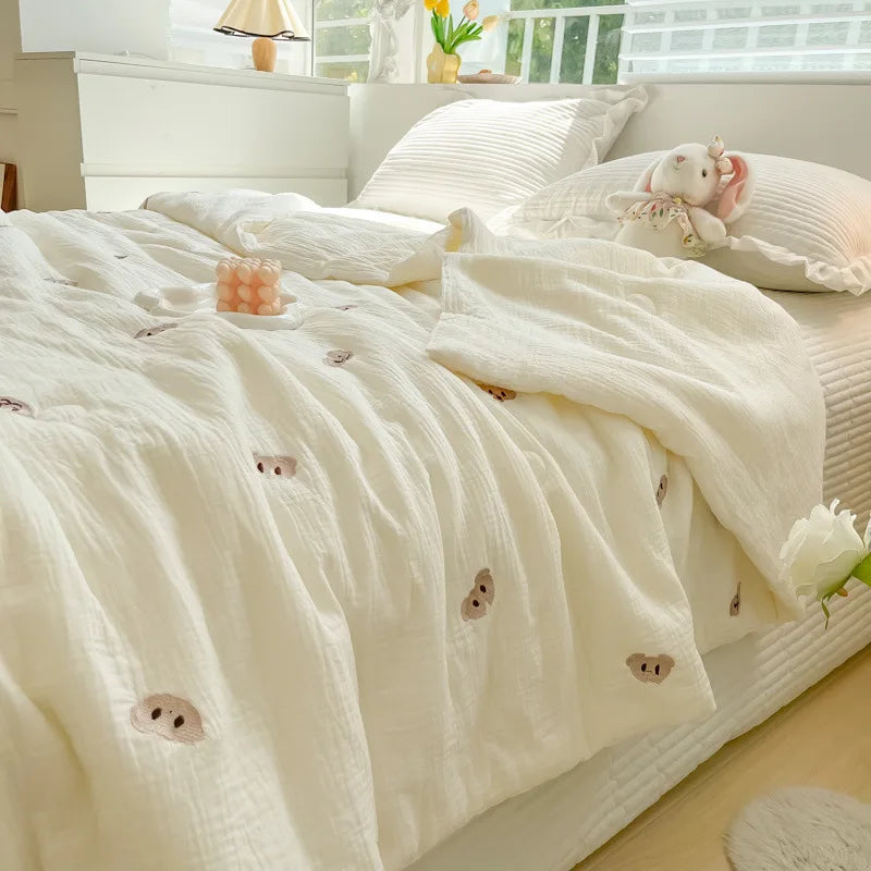 Super Soft Double Layer Yarn Summer Quilt Skin-friendly Blanket - Brass Living