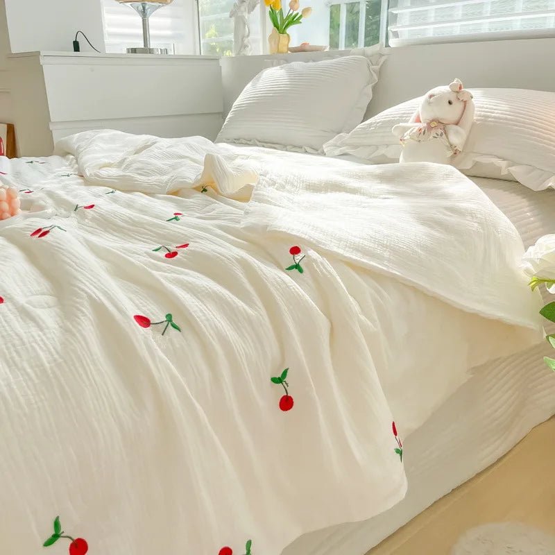Super Soft Double Layer Yarn Summer Quilt Skin-friendly Blanket - Brass Living