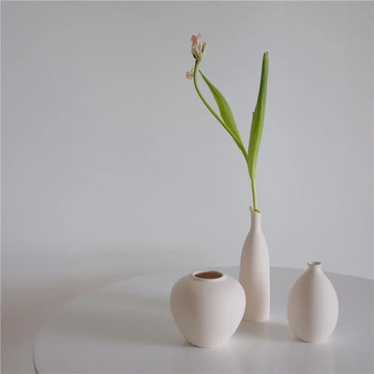 Minimalism Ceramic Vases Table Dried Flower Vase Decorative - Brasss Living