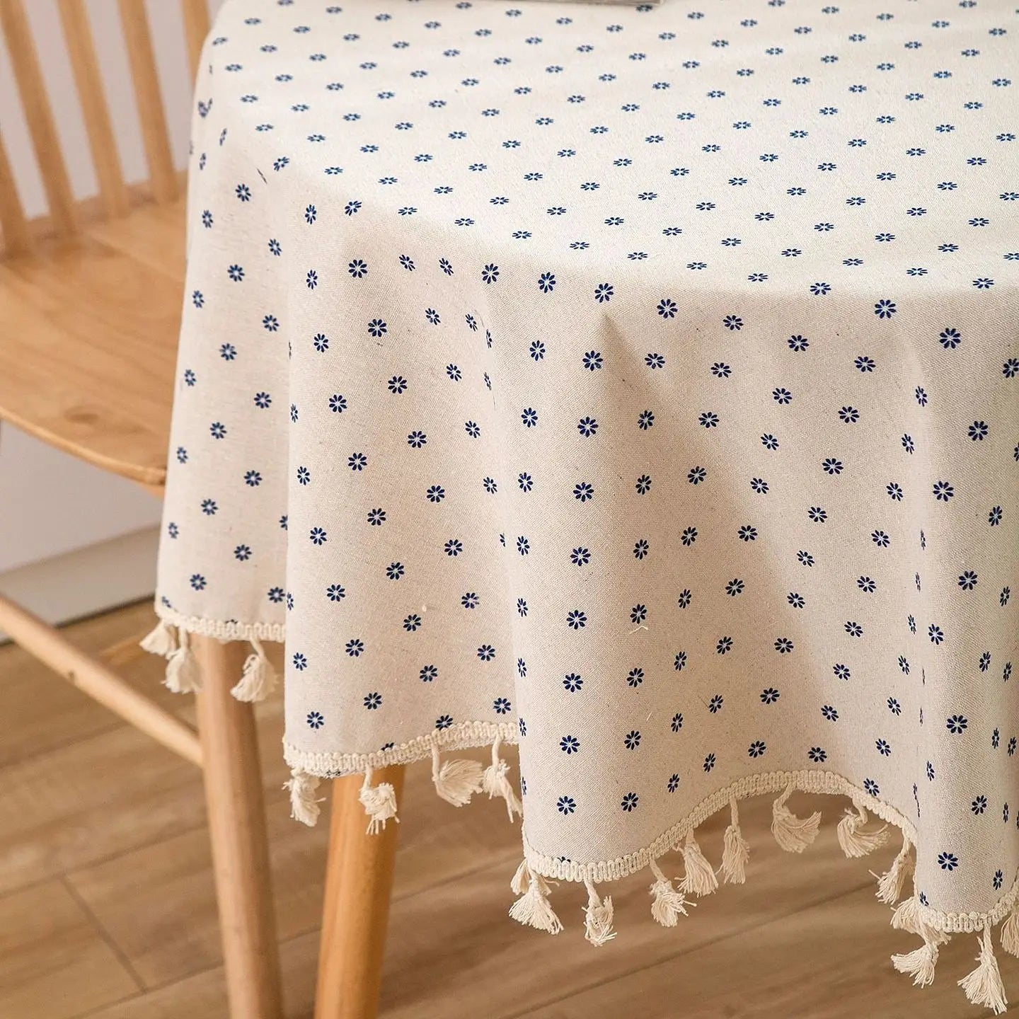 Round Tablecloth with Tassel Dust-Proof Floret Circular Cover - Brasss Living