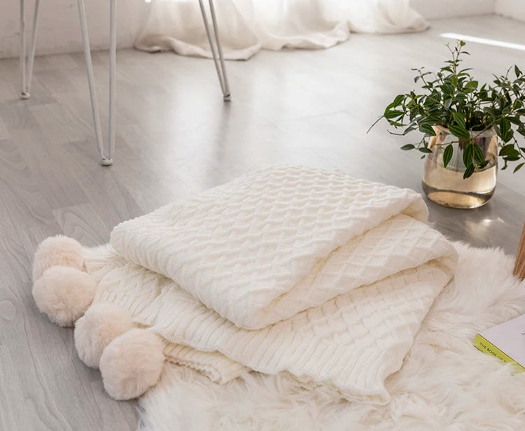 Soft Cream White Diamond Knit Throw with PomPom Tassels Blanket - Brasss Living