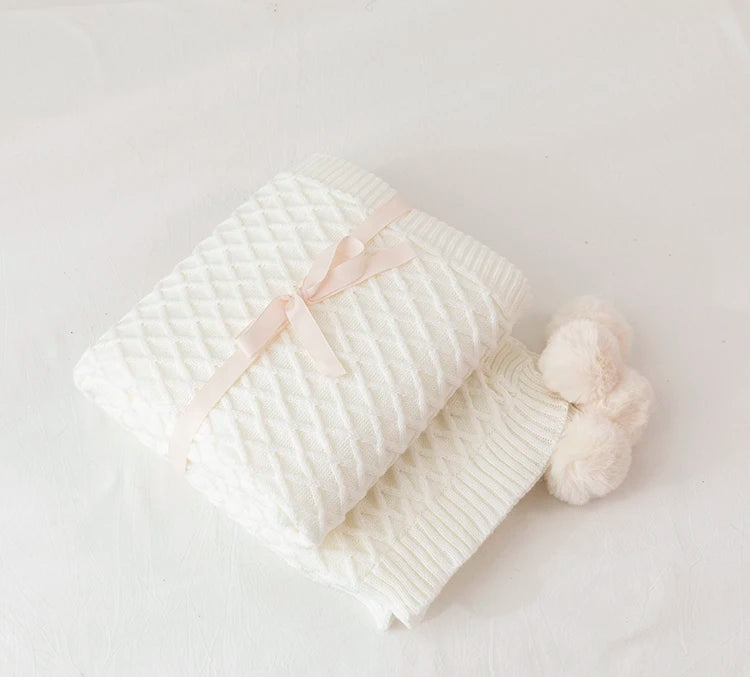 Soft Cream White Diamond Knit Throw with PomPom Tassels Blanket - Brasss Living